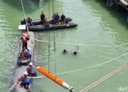 Kapal Selam Tanpa Awak KSOT Uji Tembak di Laut Surabaya, Dipantau Prabowo: Inovasi Pertahanan RI Membuat Heboh