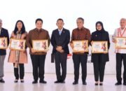 **”Konsisten Gelar Event Balap Sepeda, Banyuwangi Raih Penghargaan PB ISSI”**