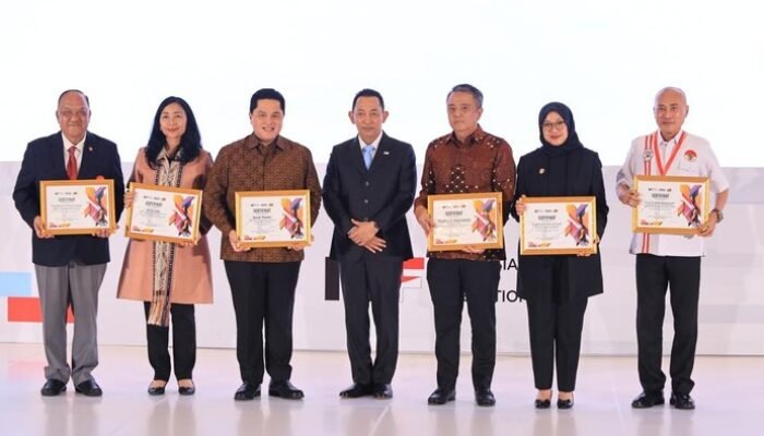 **”Konsisten Gelar Event Balap Sepeda, Banyuwangi Raih Penghargaan PB ISSI”**