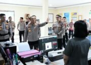 **Wakapolri Tinjau Peningkatan Pelayanan SPKT di Denpasar: Polri Komitmen Hadir untuk Masyarakat**
