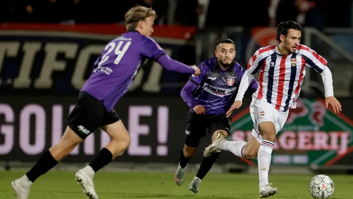 Dari Mimpi ke Realitas: [Nathan Tjoe-A-On] Cetak Gol Perdana di [Willem II] Tilburg, Membanggakan Negeri!