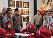 **Sekolah Rakyat Sorot Perhatian di Pameran Haluan Merah Putih**