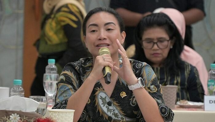 “MKD DPR Dinilai Sudah Tepat Tolak Pengunduran Diri Sara, Ini Alasannya yang Mengejutkan!”