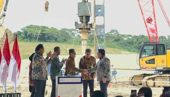 **RI Bakal Punya Pabrik Baru di Bontang, Tekan Impor Soda Ash hingga 30%**