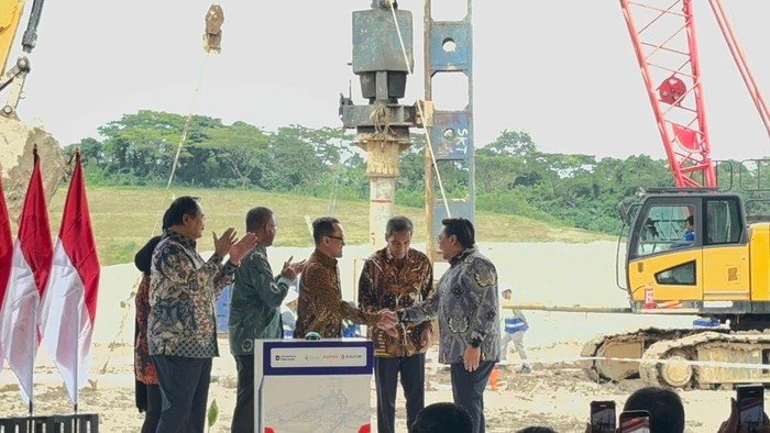 **Bontang Siap Jadi Pusat Pabrik, RI Redam Impor Soda Ash 30%** 🏭