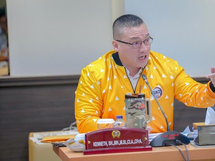 **Banjir dan Pohon Tumbang Di DKI: Kenneth DPRD DKI Minta Penanganan Preventif, Bukan Reaktif**