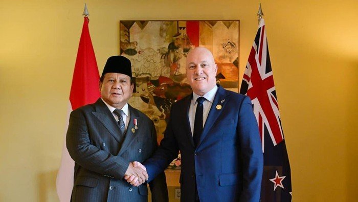 Prabowo Meminta Selandia Baru Kirim Lebih Banyak Mahasiswa Kedokteran Setelah Bertemu PM Luxon di APEC 2025