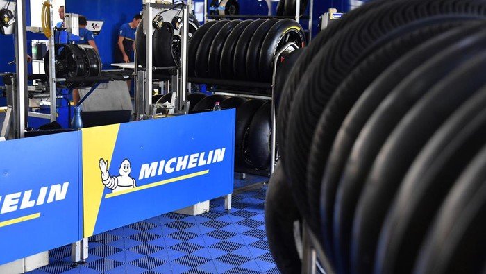 Bos Buruh Minta PHK Ratusan Karyawan Pabrik Ban Michelin Dibatalkan! Solusi Bisnis yang Efektif untuk Menjaga Produktivitas