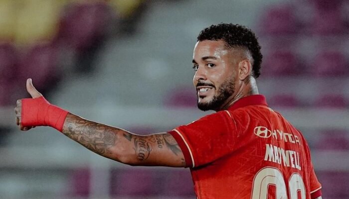 “Maxwell Pecahkan Rekord! Persija Vs PSBS: Hat-trick Sejuta Emosi”