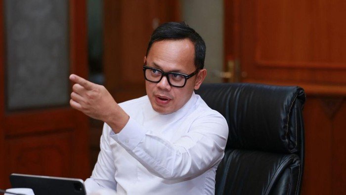 Bupati Sudewo Lolos Pemakzulan, Kemendagri Berikan Peringatan P penting