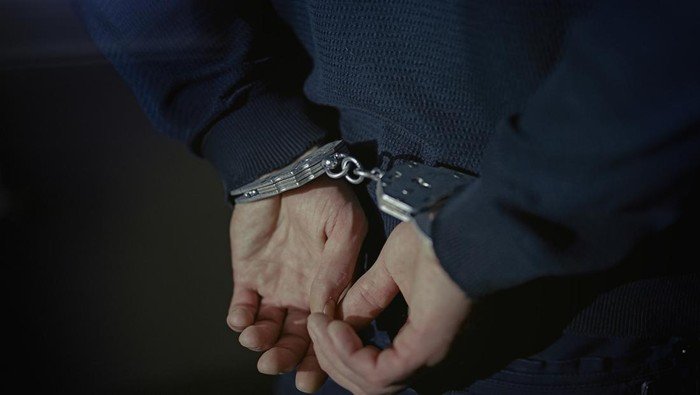 Polisi Tangkap Pemasok Narkoba di Balik Skandal Onadio Leonardo!