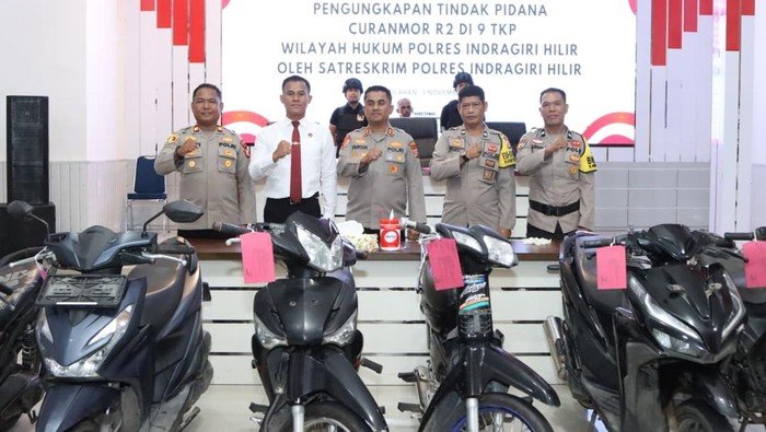 2 Remaja Inhil Terlibat Curanmor Ditangkap: Aksi di 9 TKP, 6 Motor Disita.