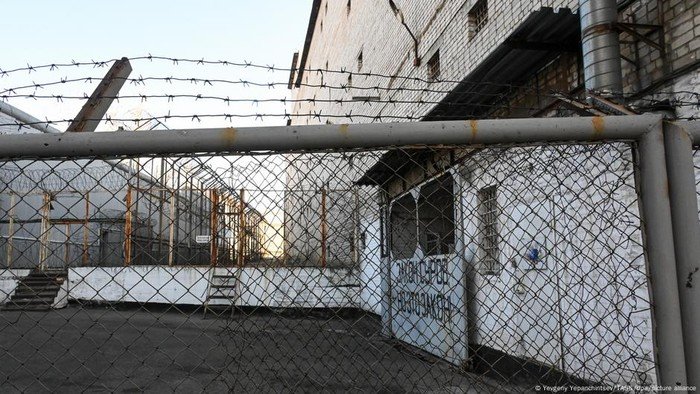 LSM Gencar Mengepul Bantuan untuk Tahanan Politik Rusia, Solidaritas Global Mencuat!