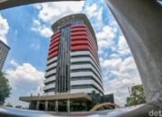 KPK Tangkap Gubernur Riau, Tersangka Pemerasan di Dinas PUPR