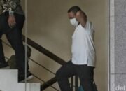 KPK Sita Duit Rp 1,6 M Saat OTT Gubernur Riau Abdul Wahid, Ini Fakta Mengejutkannya!