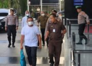 Gubernur Riau Dicari KPK, Terjaring OTT di Kafe!