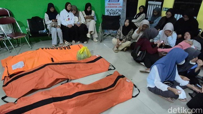 **Tragedi Mengerikan: 6 Mahasiswa UIN Hanyut di Sungai Kendal, 3 Meninggal, Kampus Ungkap Kejadian Menyedihkan**