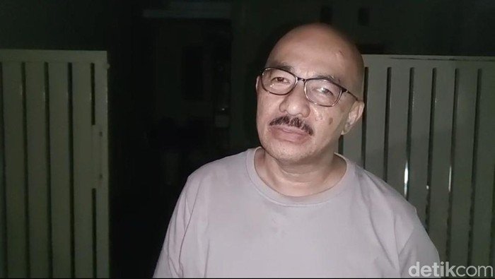 Hakim dalam Ributan Api: Ketika Sidang Kasus Topan Ginting bersamaan dengan Kebakaran Rumahnya