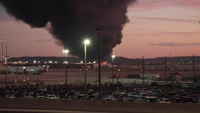 Pesawat Kargo UPS Tragis Jatuh di Kentucky AS, 3 Tewas dan 11 Luka