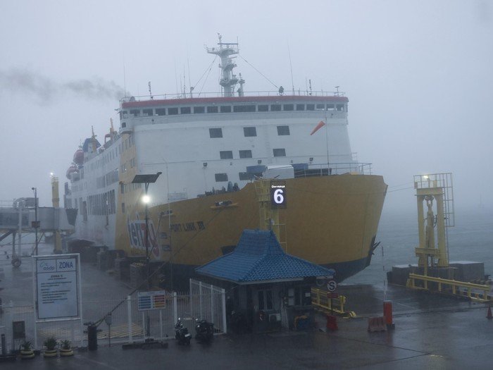 Cuaca Ekstrem Mendatang, ASDP Siap Jaga Keselamatan Penyeberang