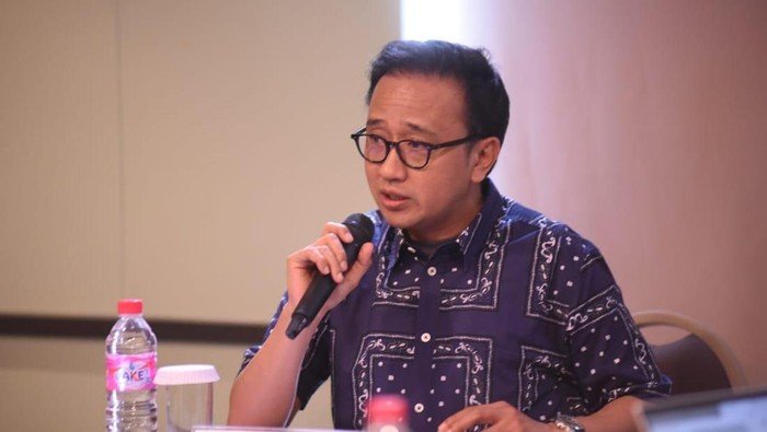 F-Gerindra DPR Dukung Pemberian Gelar Pahlawan ke Soeharto, Menyulut Kontroversi Besar!