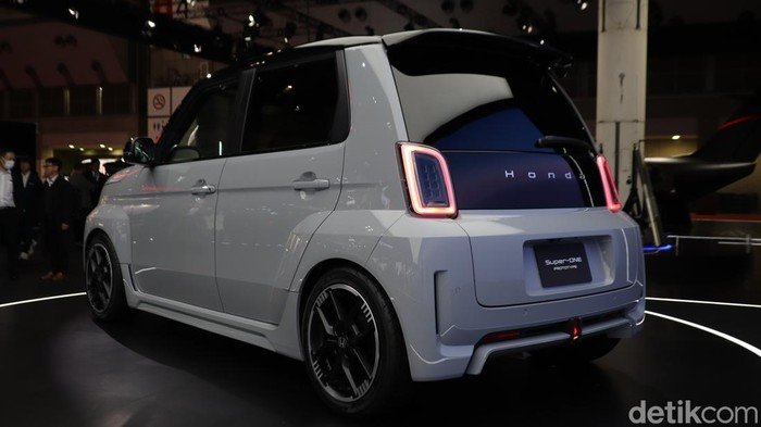 **Honda Super One Bakal Pakai Nama 'Brio EV' di Indonesia?**