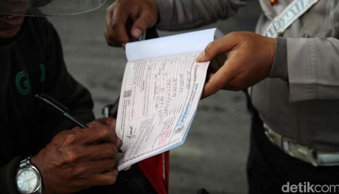 **Operasi Zebra 2025: Menjaga Kamseltibcarlantas di Jalan Raya**