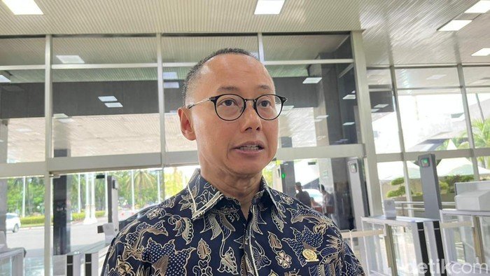 Waka MPR: Soeharto, Tokoh Berpengaruh dengan Kontribusi Besar dan Polemik