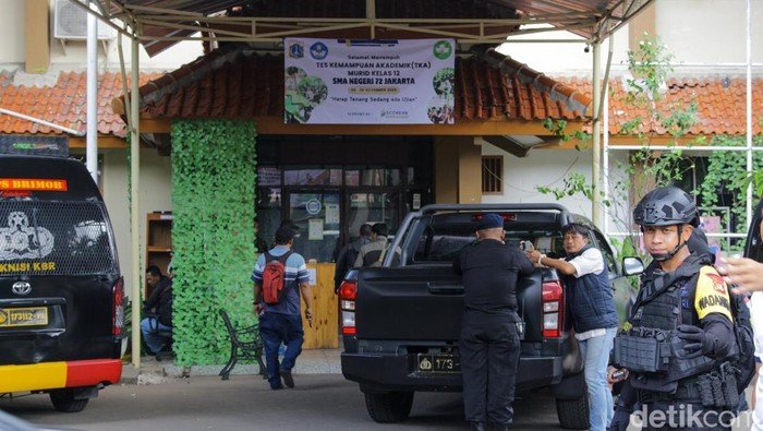 Ledakan Mencekam di SMAN 72 Jakarta: Apa yang Sebenarnya Terjadi di Kompleks Kodamar TNI AL?