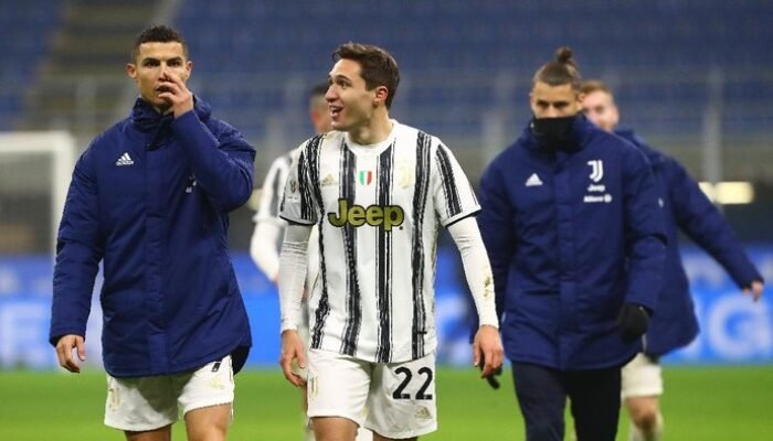 Chiesa: “Pernah Main Bareng Ronaldo, Tapi Messi? Itu GOAT!”