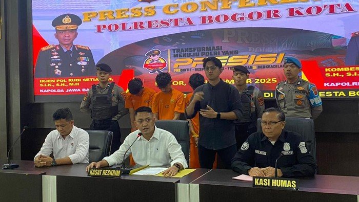 Polresta Bogor Tangkap 2 Kelompok Tawuran Remaja, 4 Pelaku Dijerat-Sajam Disita: Guncangan Kebahagiaan Remaja