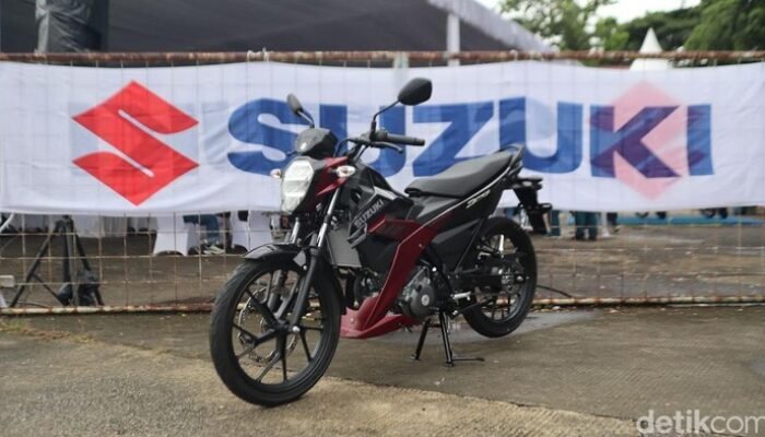 **Motor Bebek Mulai Ditinggalkan, Kok Suzuki Nekat Rilis Satria Terbaru?**