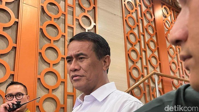 Mentan Ngamuk, Copot Pejabat! Lahan Negara 300 Ha Disewakan, Penyebabnya Shocking!