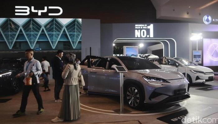 Penjualan Mobil 2025 Masih Berat, Gaikindo Bakal Revisi Target – Alternatif 1