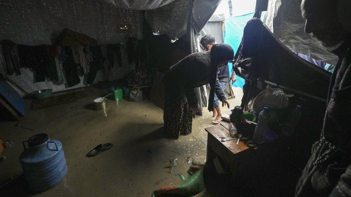 Tangis Warga Gaza di Tenda Pengungsian Banjir - Update 1