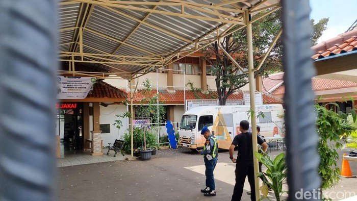 Dampak yang Tak Diduga Pramono Usai Ledakan di SMAN 72 Jakarta: Kisah Tragis di Balik Rekonstruksi