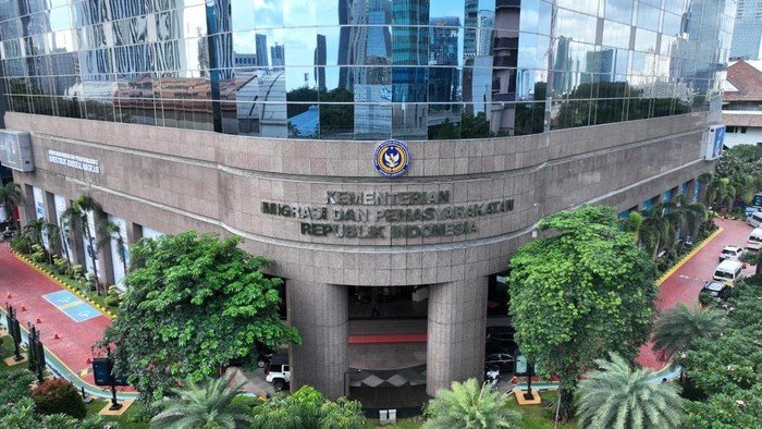 [KemenImipas Sumbang PNBP Rp 9,1 T dari Layanan Imigrasi, Ini Kontribusi Besar untuk Anggaran Negara!]