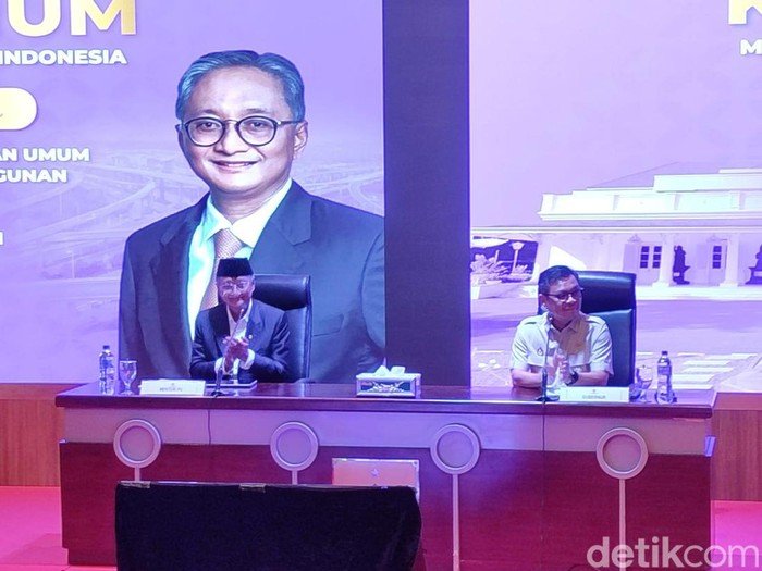 **Menteri PU Buka Suara soal Tol Japek II Selatan, Tepis Waktu 45 Menit: Strategi Bisnis yang Memangkas Waktu & Biaya**