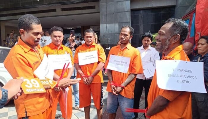 Reka Ulang Tragedi Kacab Bank: 8 Hal Terungkap yang Membuat Dunia Berdebar!