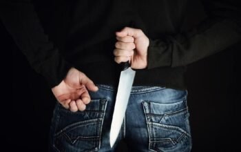 **Tragedi Cinta di Condet: Penikaman Pria Hingga Tewas karena Rasa Cemburu**