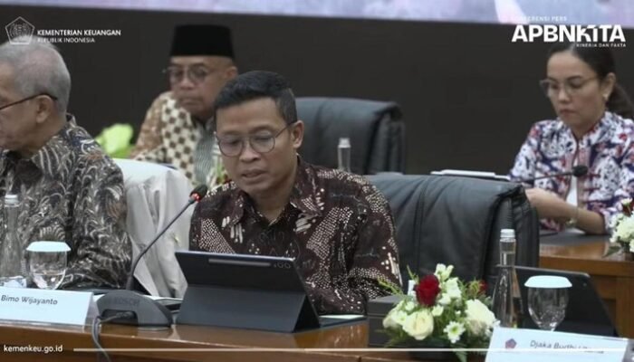 “Dirjen Pajak Ogah Dicap Berburu di Kebun Binatang, Ini Jurusnya untuk Kejar Setoran!”