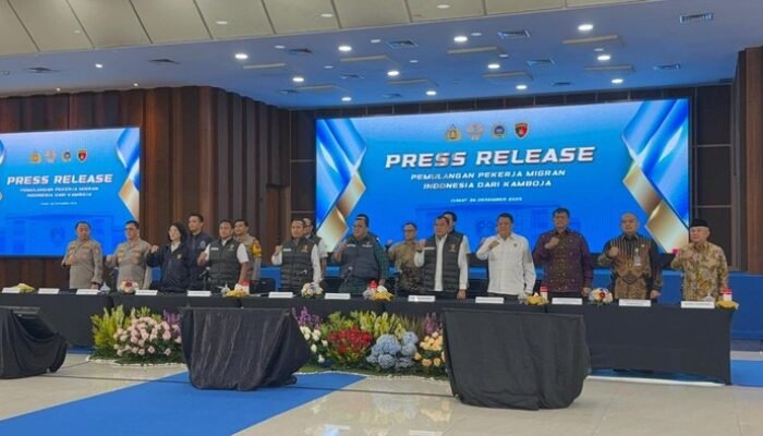 “9 WNI Terlantar di Kamboja: KSPSI dan Bupati Kuningan Apresiasi Polri dalam Operasi penyelamatan”