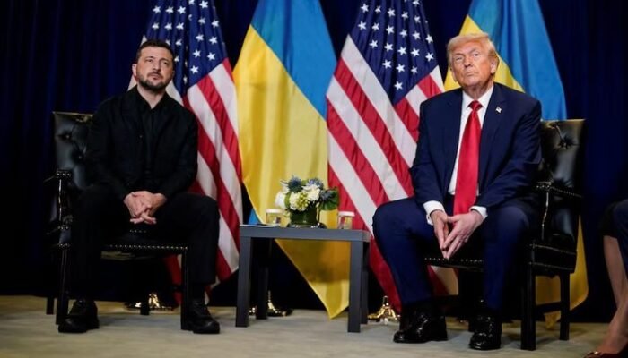 ” diikuti judul yang dibuat.