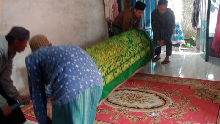 Nenek Asyah, Korban Kezaliman dan tuduhan Penculik di Cianjur, Meninggal dengan Misteri Tersendiri