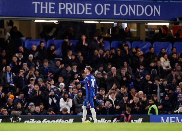 Chelsea Dipecundangi Aston Villa, Cole Palmer Kesal karena Diganti: Kekalahan yang Menyulut Amarah!