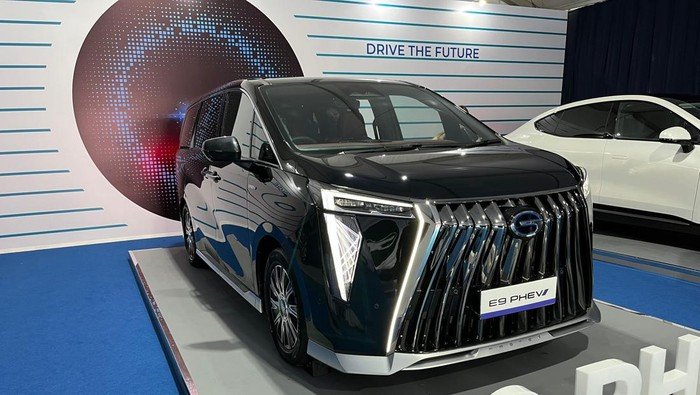 MPV Hybrid GAC Meluncur di Indonesia 2 Hari Lagi, Bersaing dengan Alphard-Denza D9
