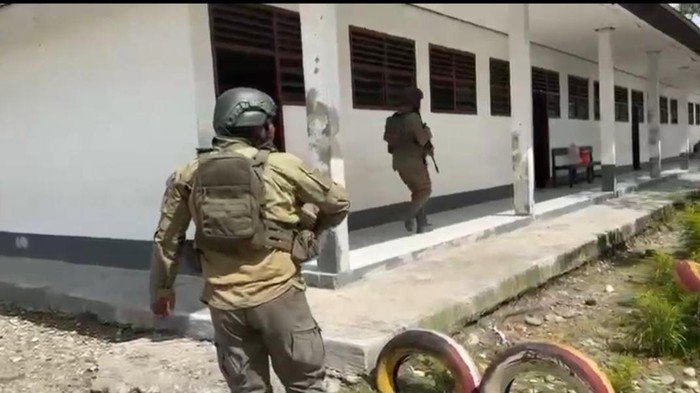 [Tragedi Yahukimo: OTK Serang SMP, Pekerja Tewas Ditembak]