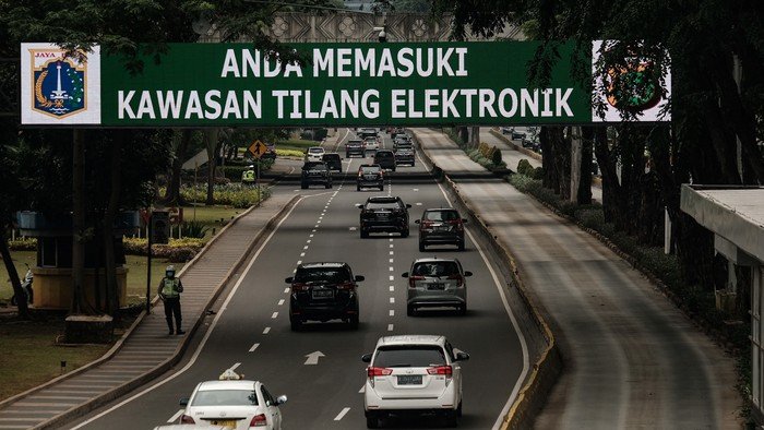 Ketipu banyak, jangan asal klik! Ini bahaya SMS tilang elektronik!