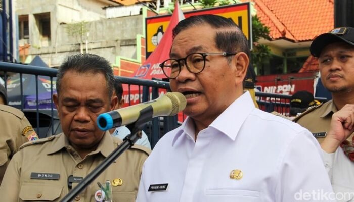 “Pramono 1000% Setuju Arahan Prabowo: Jakarta Akan lebih Rapi dengan Gentengisasi dan Penertiban Spanduk”