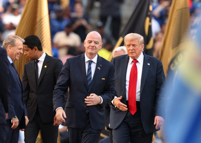 Presiden FIFA Tanggapi Kontroversi FIFA Peace Prize Kepada Trump - Update 1